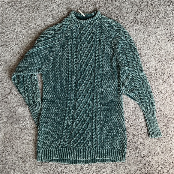 Free People Dresses & Skirts - Free People Cable Knit Sweater Dress - like new without tags size small